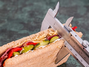 Perco 3 kgs durante a semana e ganho eles de volta no fim de semana. O que faço?