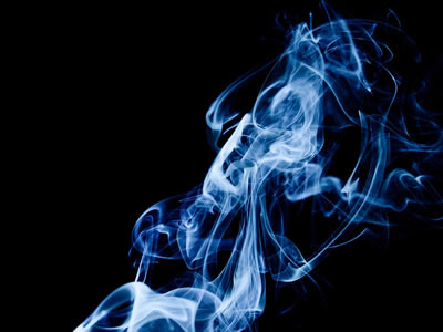 Projeto de lei proíbe venda de cigarros para menores de 21 anos