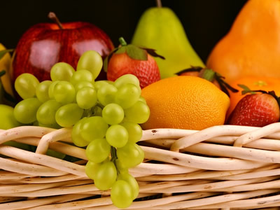 Pesquisa revela deficiência de frutas na alimentação dos adolescentes