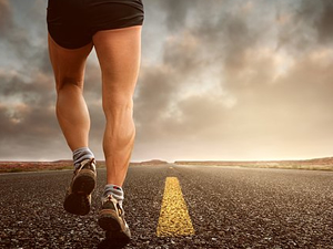 Posso usar pomadas para dor muscular sem orientação médica?