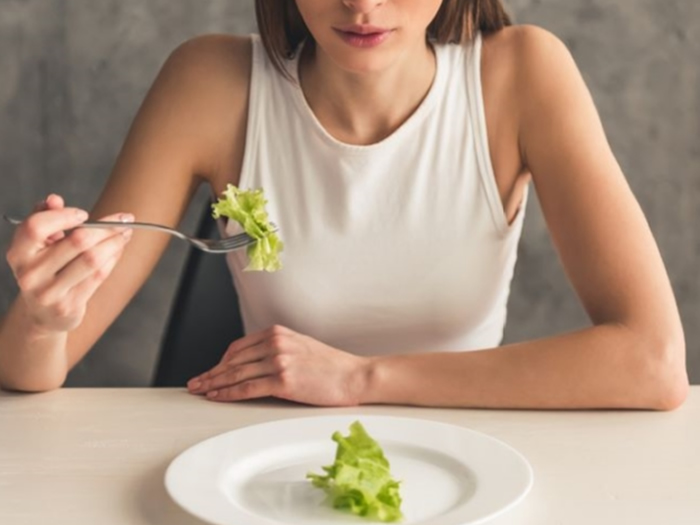 Quarentena: não é hora de fazer dietas restritivas, que podem prejudicar a saúde e o sistema imune